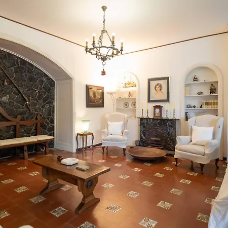 Tanca With Ac, Terrace&views Villa