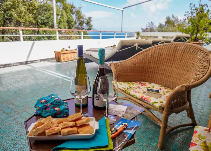 Villa Tanca With Ac, Terrace And Views *